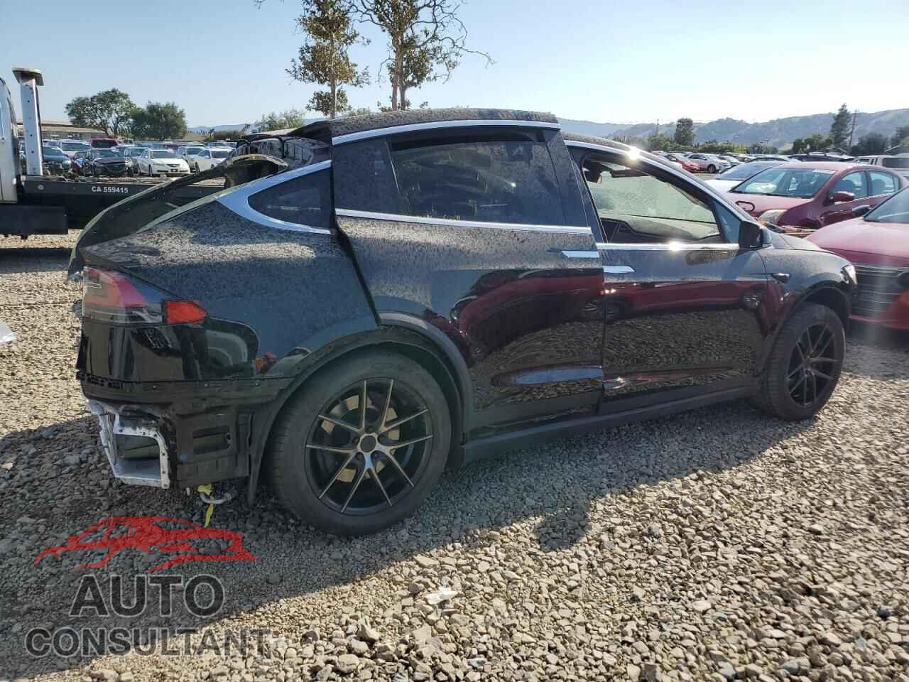 TESLA MODEL X 2016 - 5YJXCBE2XGF028282