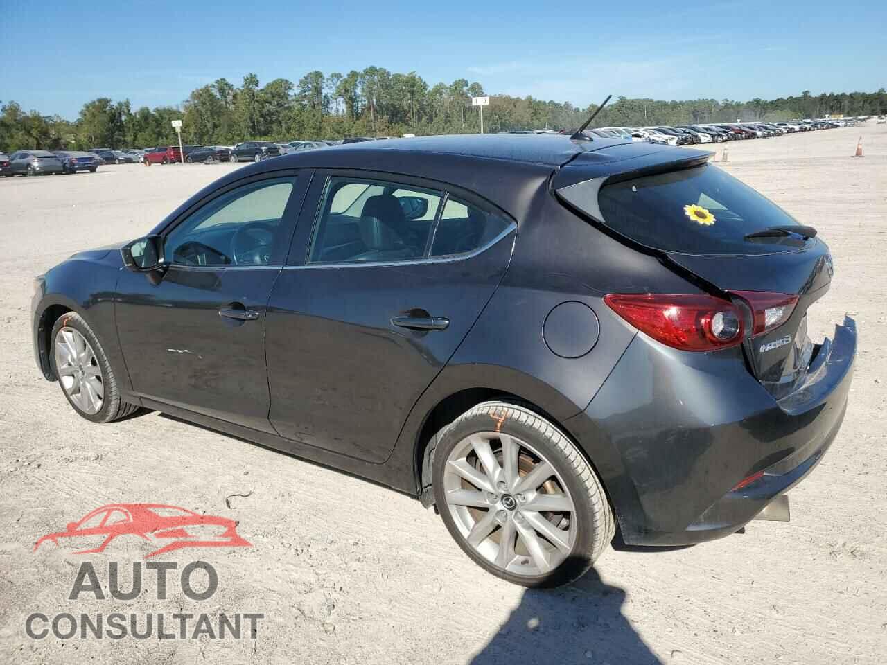 MAZDA 3 2017 - 3MZBN1L77HM120957