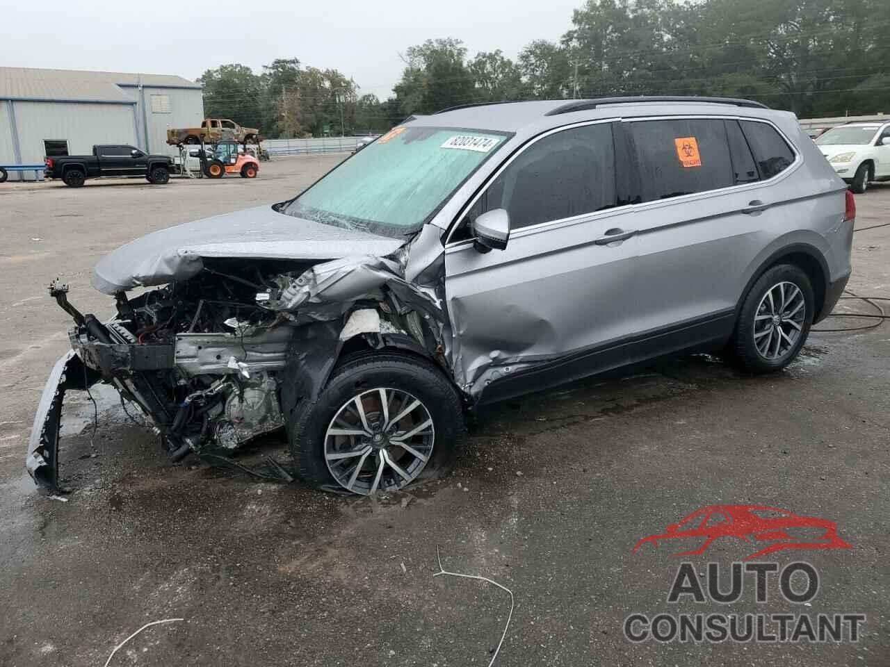 VOLKSWAGEN TIGUAN 2019 - 3VV2B7AX2KM097212