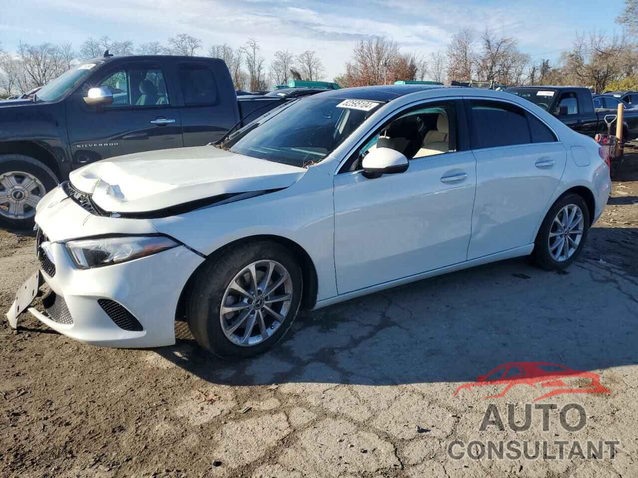 MERCEDES-BENZ A-CLASS 2020 - WDD3G4FB8LW040732