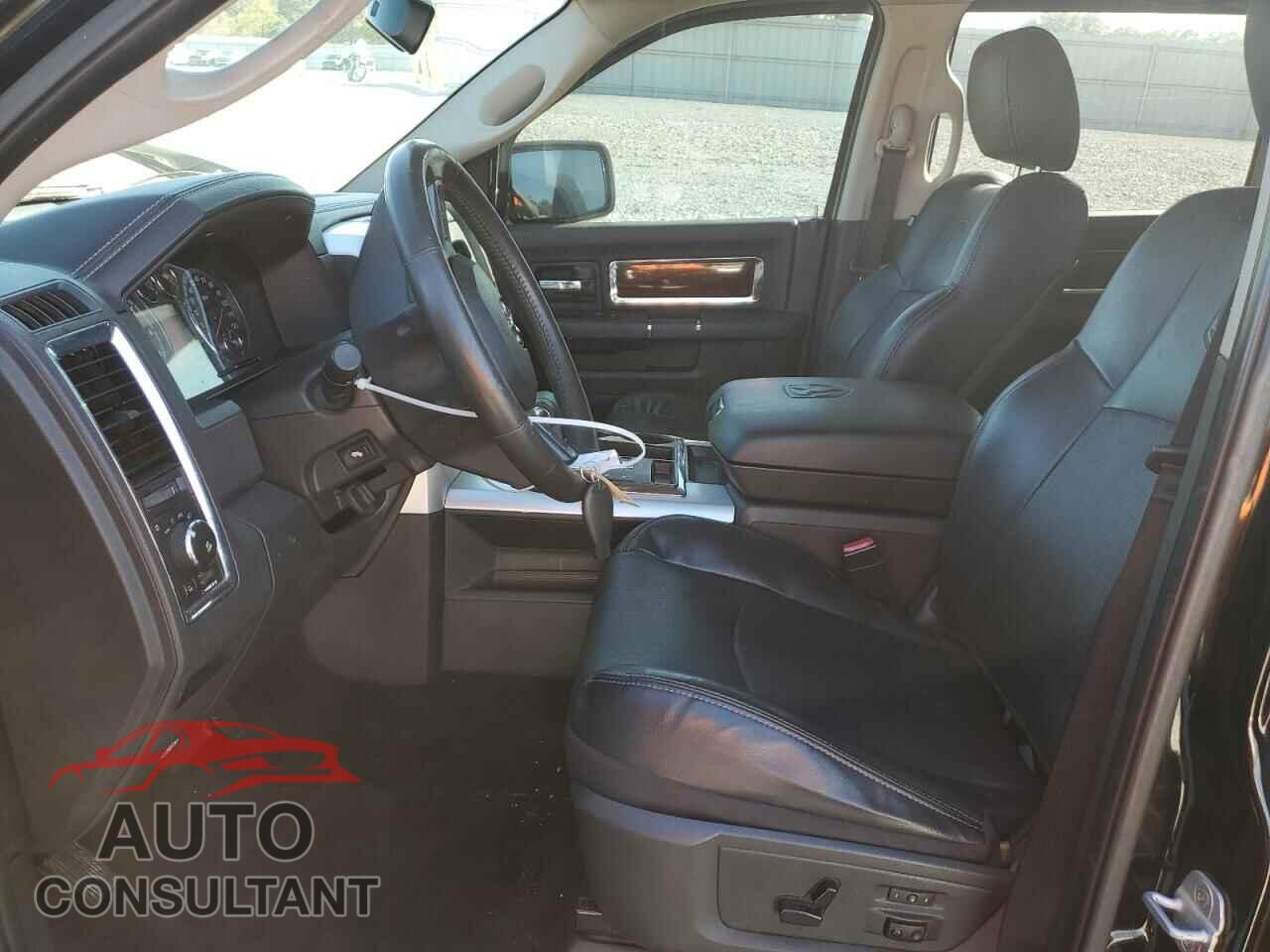 DODGE RAM 1500 2012 - 1C6RD7NT3CS306116