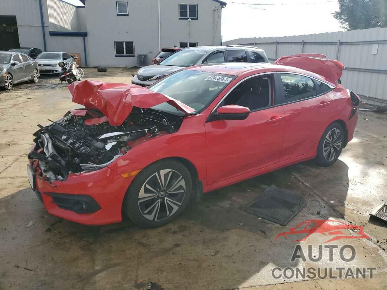 HONDA CIVIC 2018 - JHMFC1F72JX031947