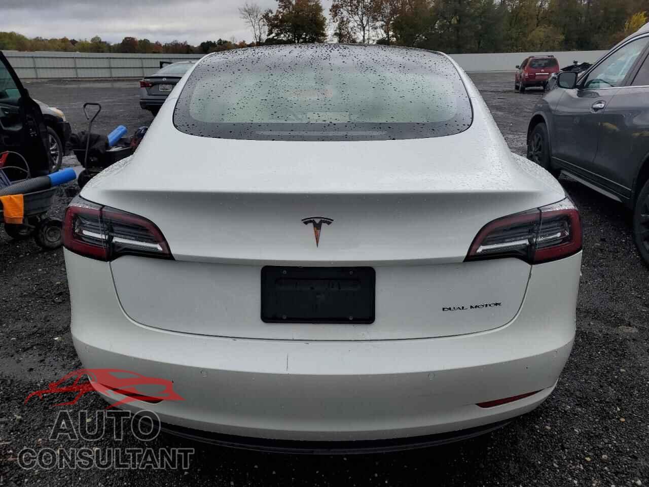 TESLA MODEL 3 2022 - 5YJ3E1EB2NF115254