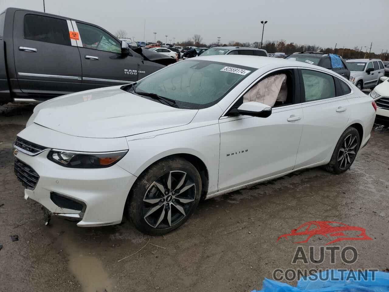 CHEVROLET MALIBU 2017 - 1G1ZE5ST8HF278613