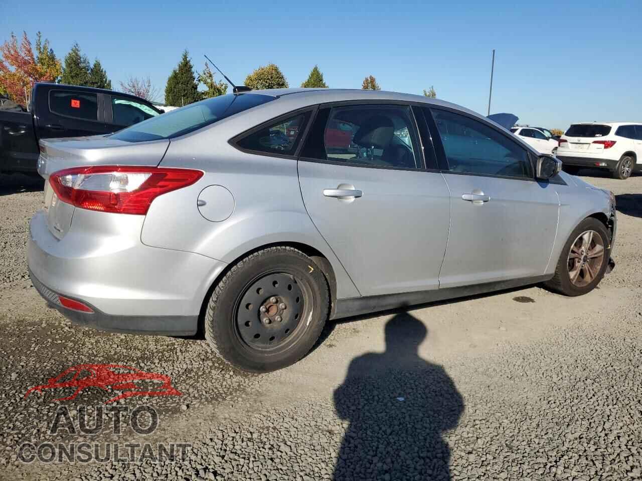 FORD FOCUS 2014 - 1FADP3F22EL407157