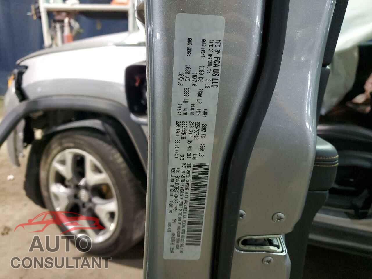 JEEP COMPASS 2019 - 3C4NJDCB2KT734149