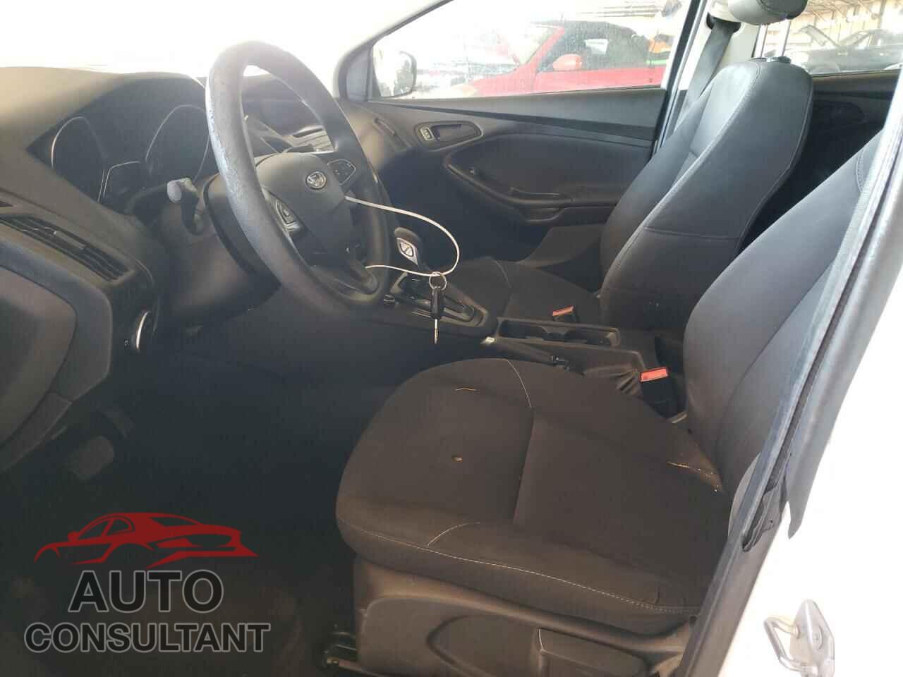 FORD FOCUS 2016 - 1FADP3E27GL362219
