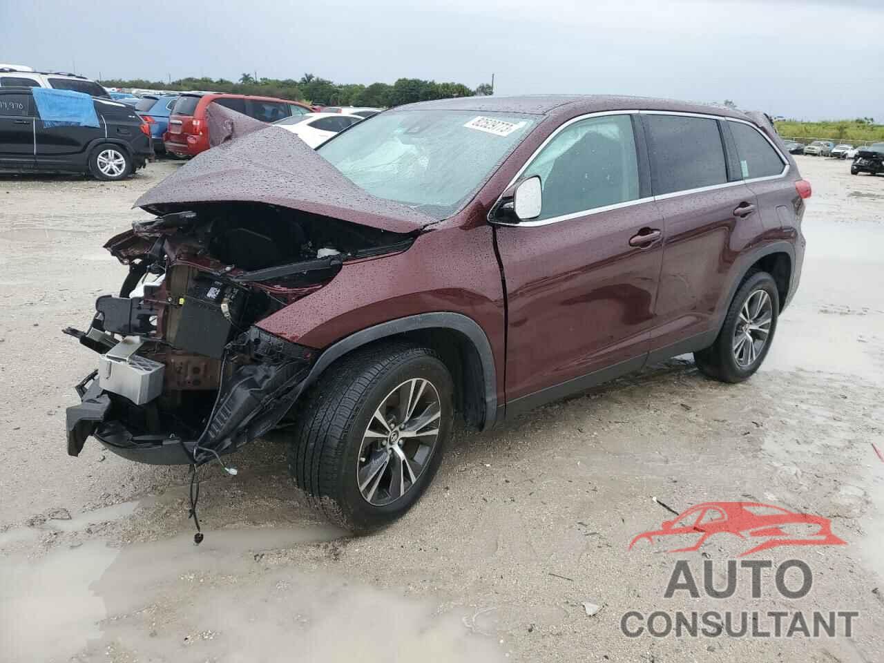 TOYOTA HIGHLANDER 2019 - 5TDZARFH8KS059657