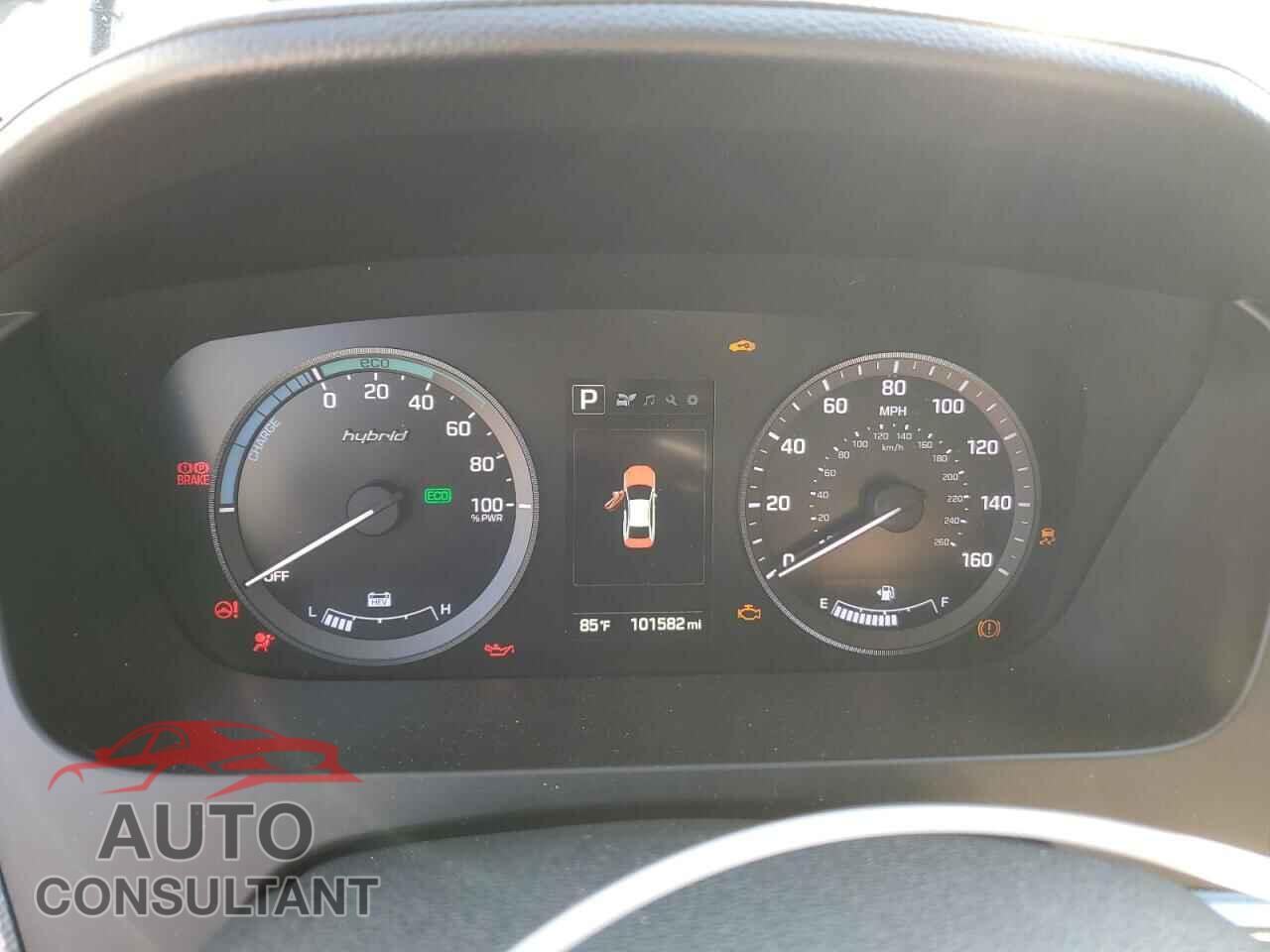 HYUNDAI SONATA 2017 - KMHE24L34HA063441
