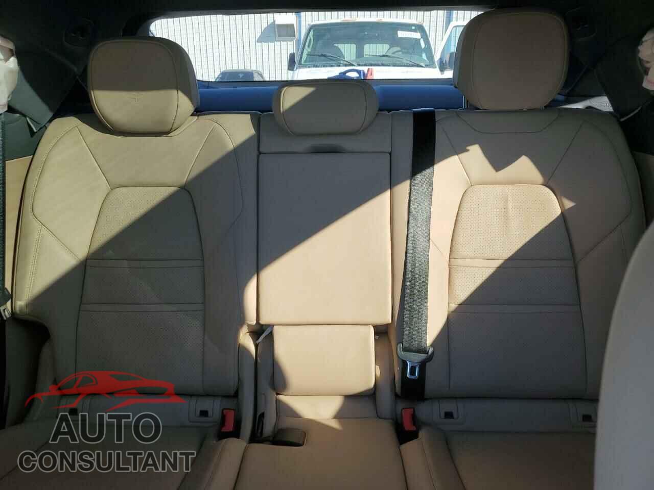 PORSCHE CAYENNE 2023 - WP1BA2AY7PDA25775