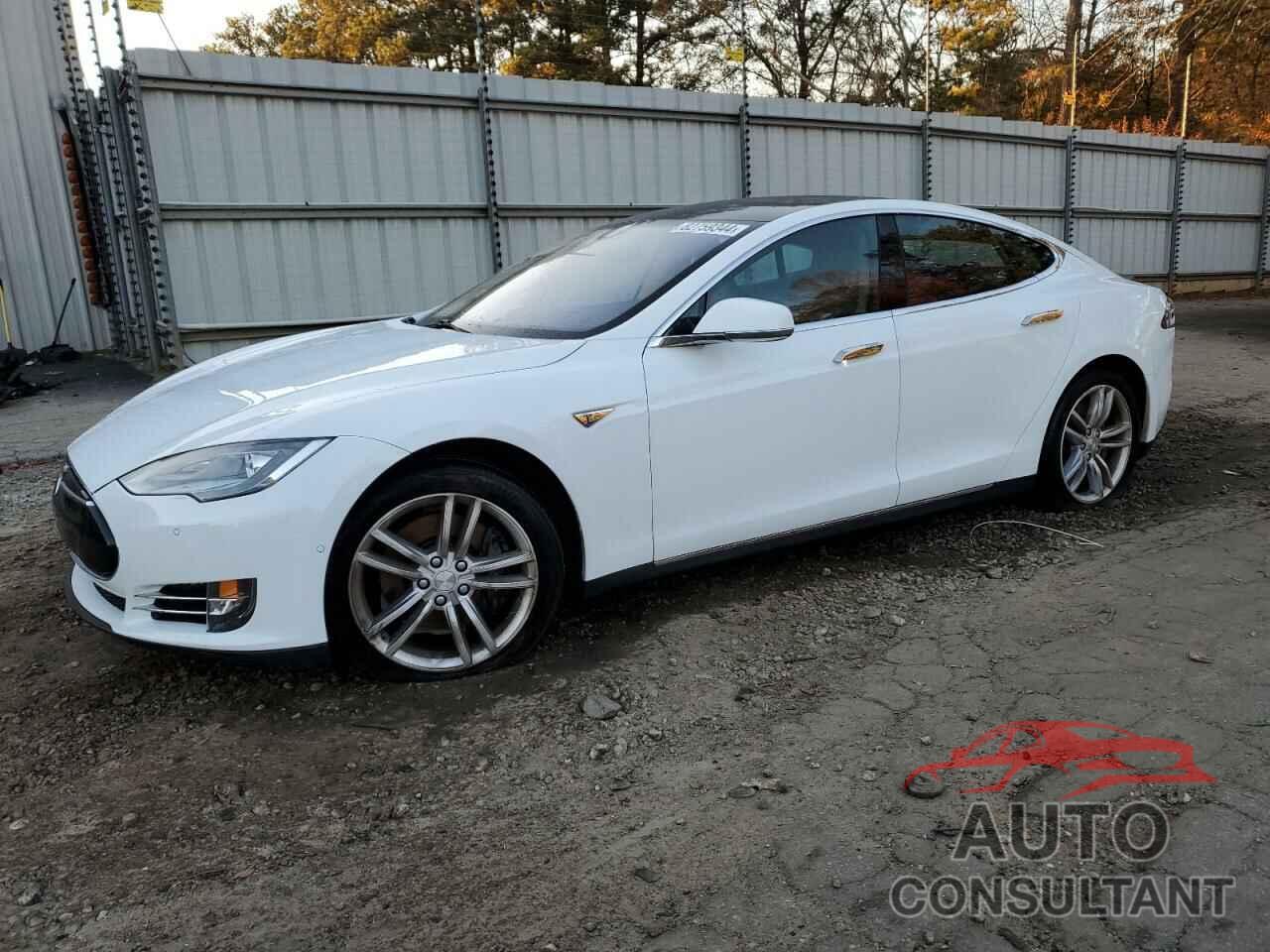 TESLA MODEL S 2014 - 5YJSA1S11EFP54096