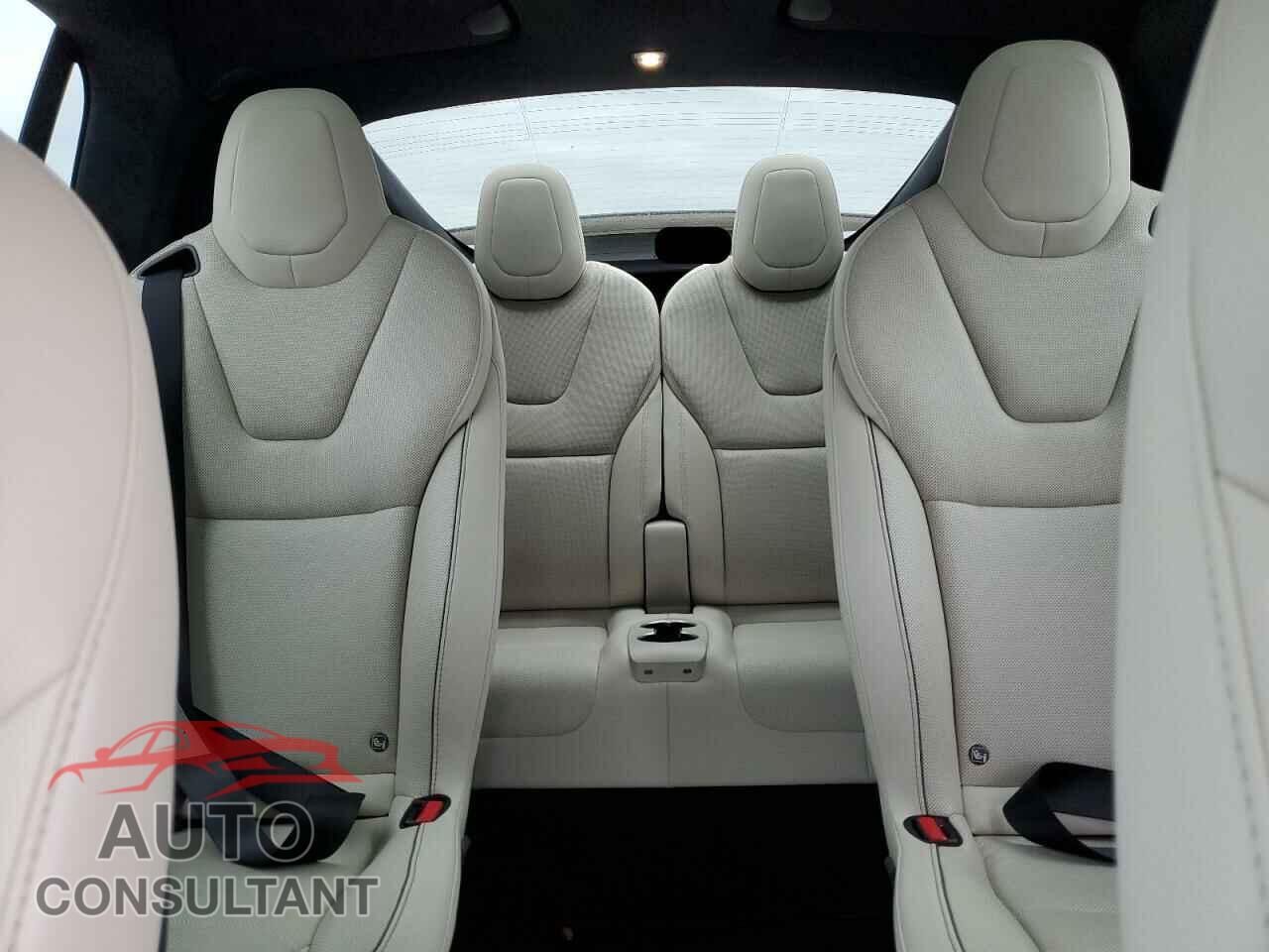TESLA MODEL X 2023 - 7SAXCBE68PF373560