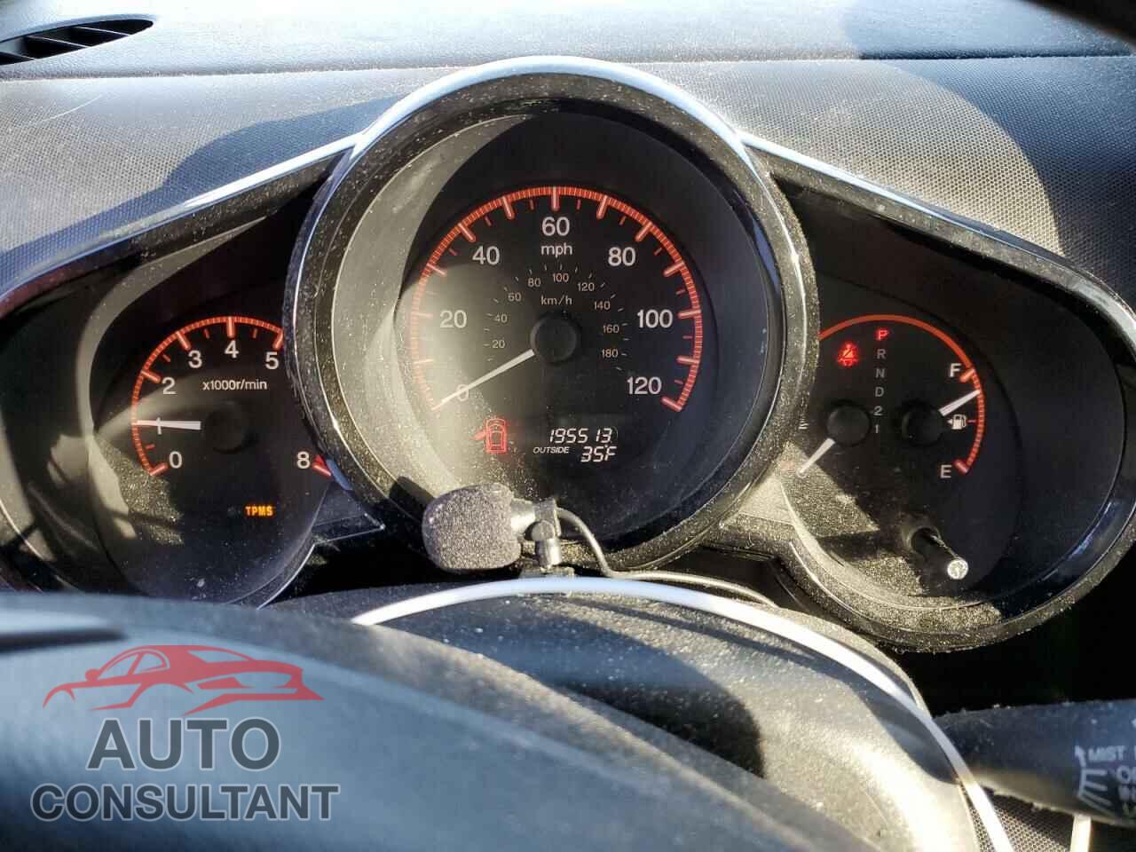 HONDA ELEMENT 2009 - 5J6YH18979L000104
