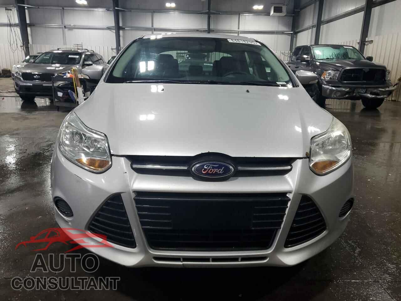 FORD FOCUS 2014 - 1FADP3F28EL349765