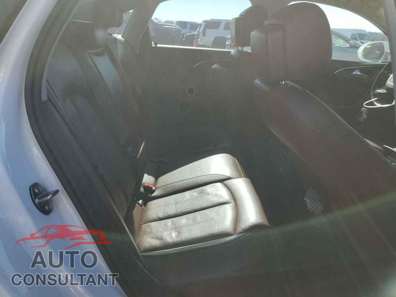 AUDI A6 2013 - WAUDFAFC4DN143787