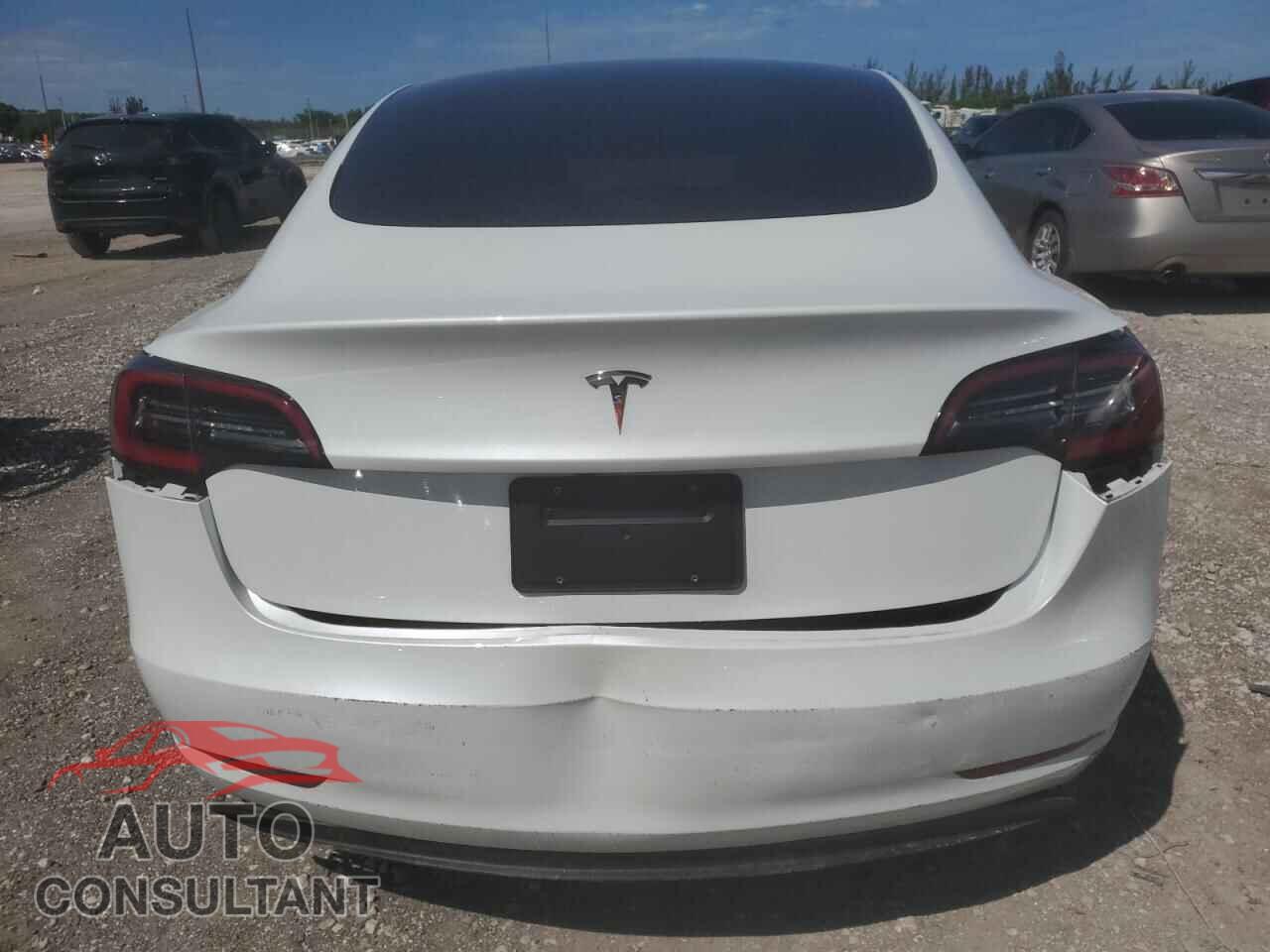 TESLA MODEL 3 2023 - 5YJ3E1EA4PF424220