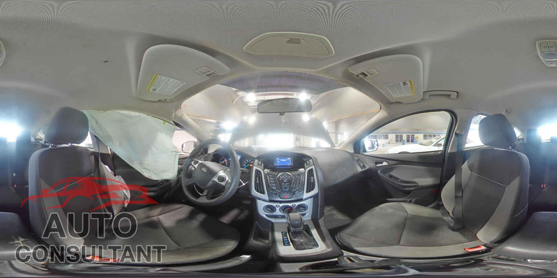 FORD FOCUS 2014 - 1FADP3K2XEL338613