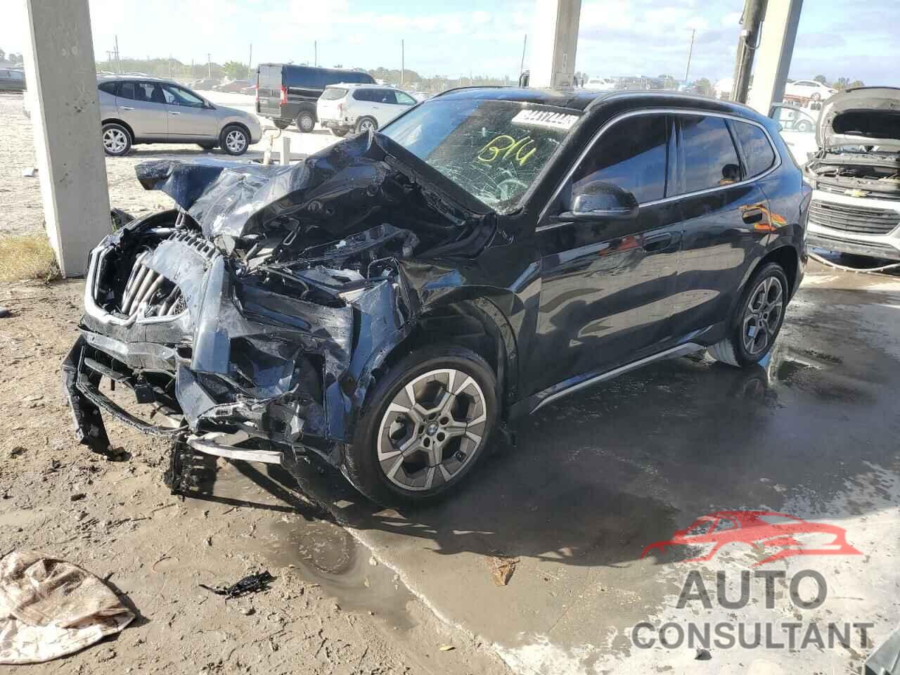 BMW X1 2025 - WBX73EF03S5088481