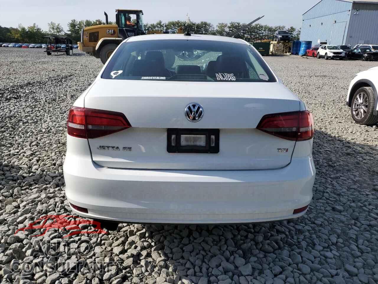 VOLKSWAGEN JETTA 2017 - 3VWDB7AJ2HM413782