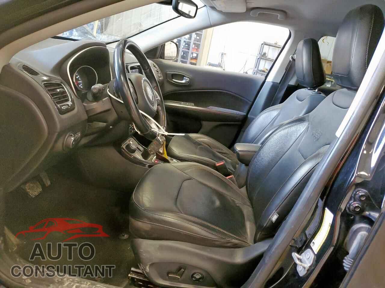JEEP COMPASS 2021 - 3C4NJDCB1MT596123