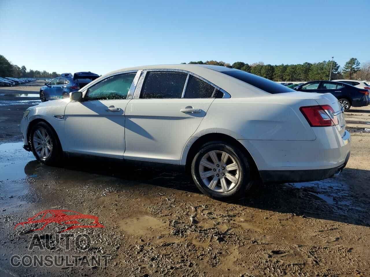 FORD TAURUS 2011 - 1FAHP2DW7BG132939