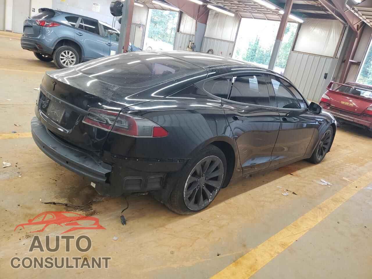 TESLA MODEL S 2017 - 5YJSA1E17HF197873