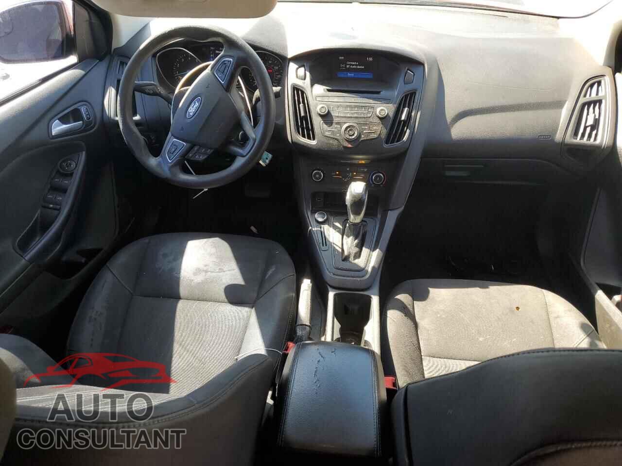 FORD FOCUS 2016 - 1FADP3F26GL224847