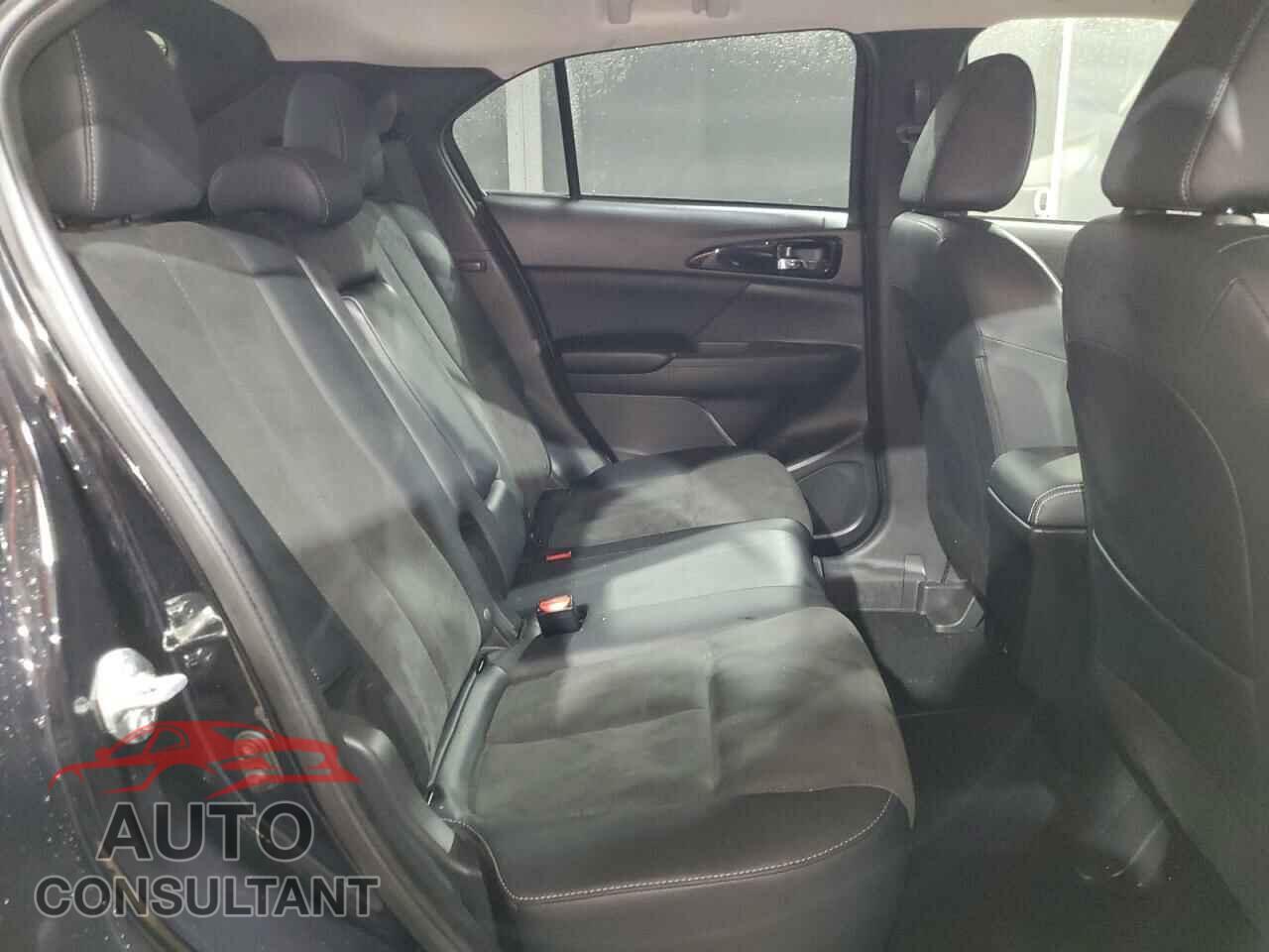 MITSUBISHI ECLIPSE 2024 - JA4ATWAA1RZ046350