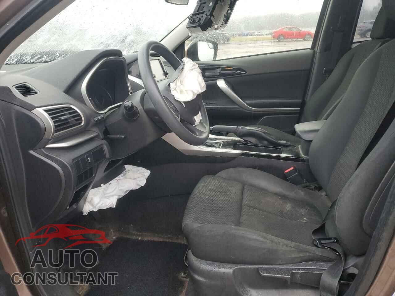 MITSUBISHI ECLIPSE 2018 - JA4AS3AAXJZ041850