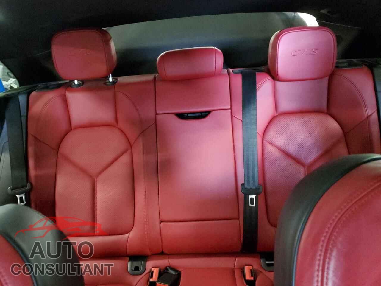 PORSCHE MACAN 2017 - WP1AG2A52HLB54367