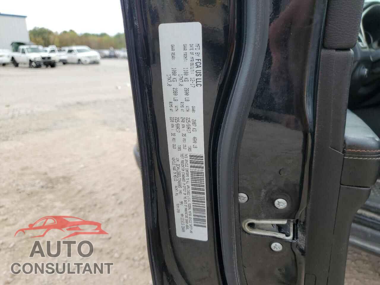 JEEP COMPASS 2018 - 3C4NJDBB3JT246005