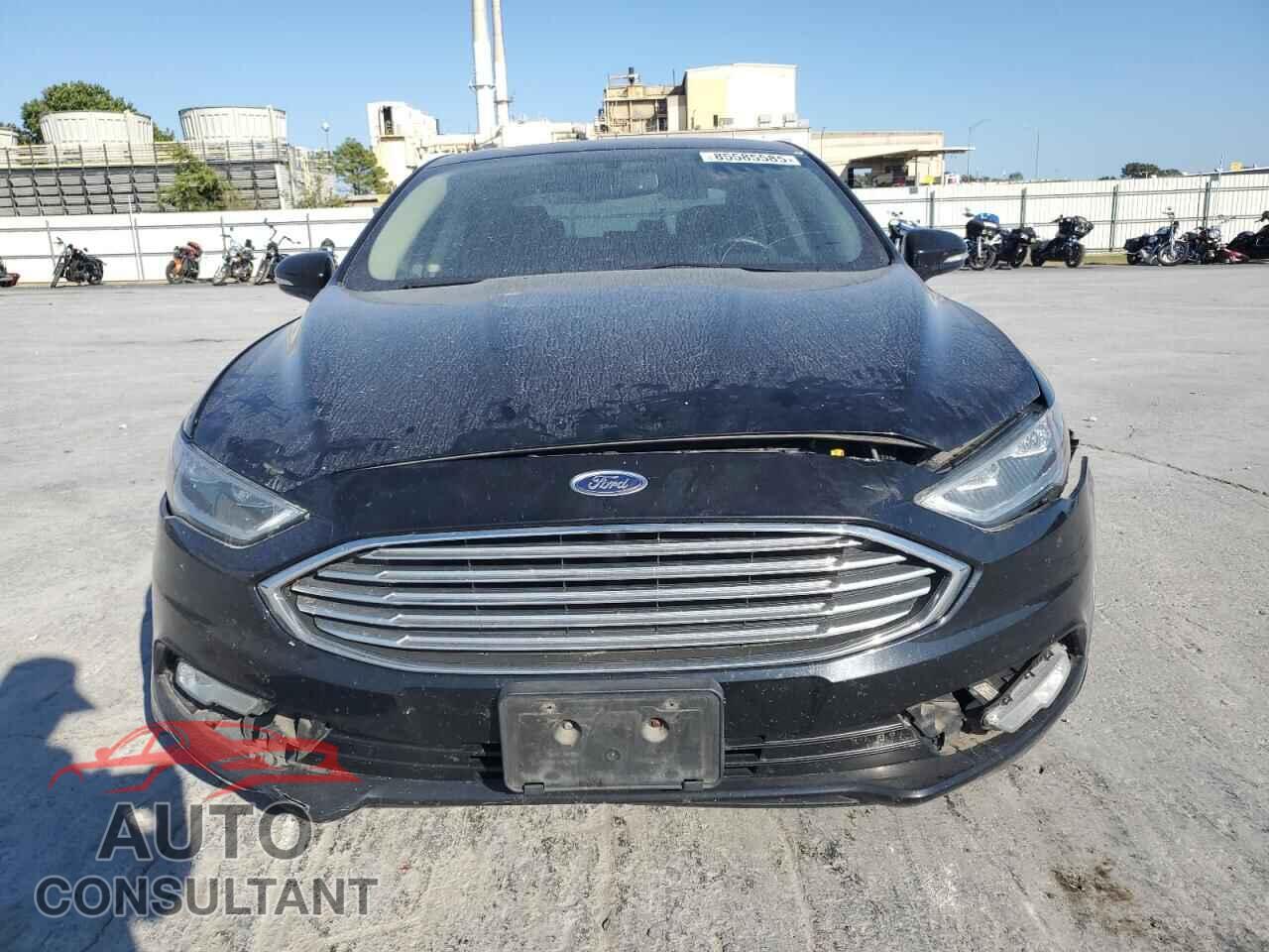 FORD FUSION 2018 - 3FA6P0RU5JR162242