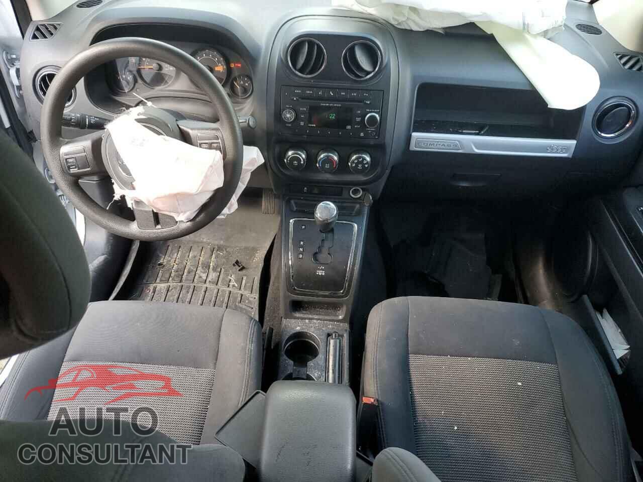 JEEP COMPASS 2017 - 1C4NJCBA6HD124529