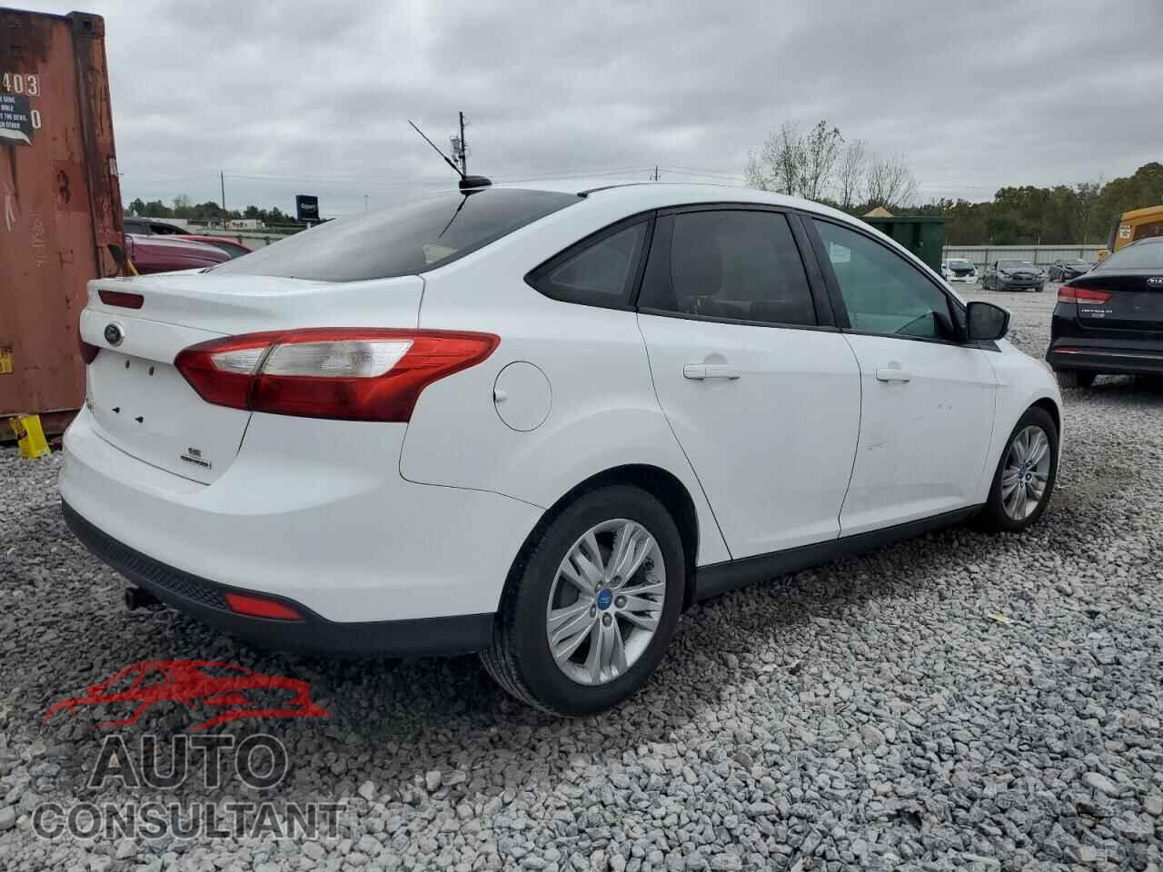 FORD FOCUS 2012 - 1FAHP3F28CL217460
