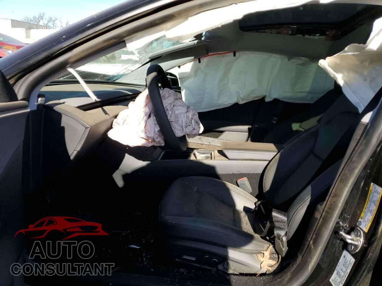 TESLA MODEL 3 2024 - 5YJ3E1EB9RF735041