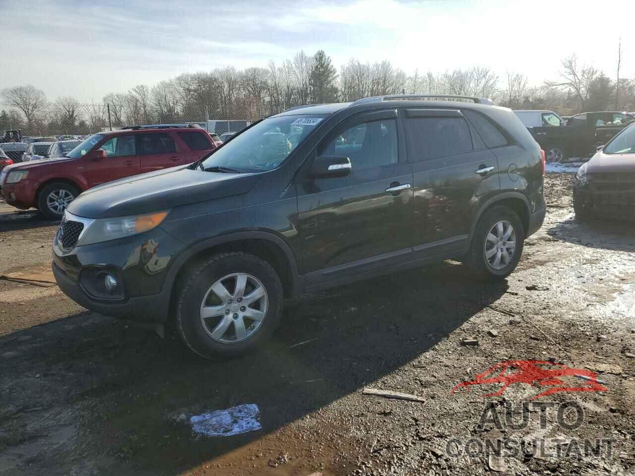 KIA SORENTO 2011 - 5XYKT3A14BG110703