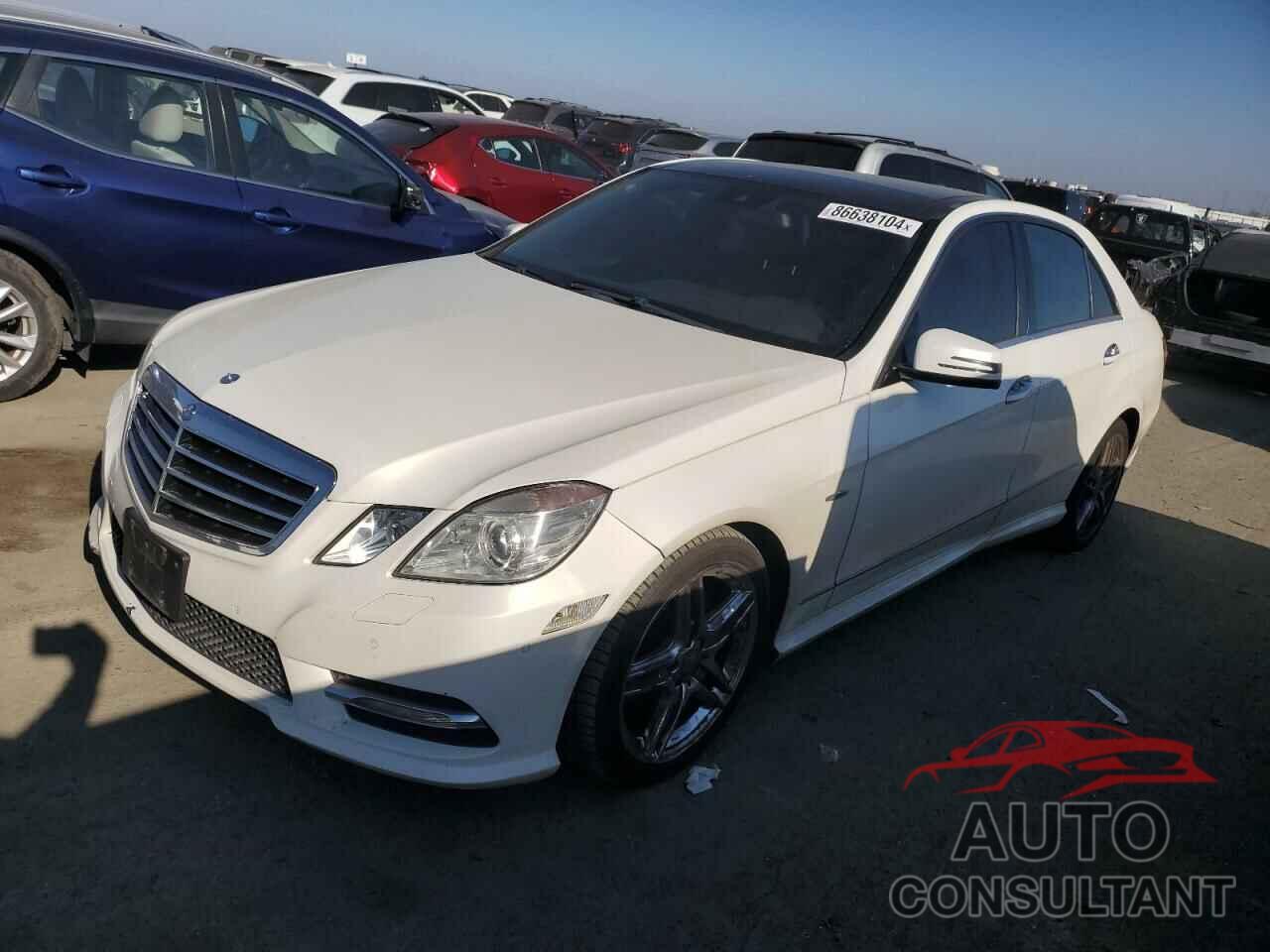MERCEDES-BENZ E-CLASS 2012 - WDDHF5KB5CA609957