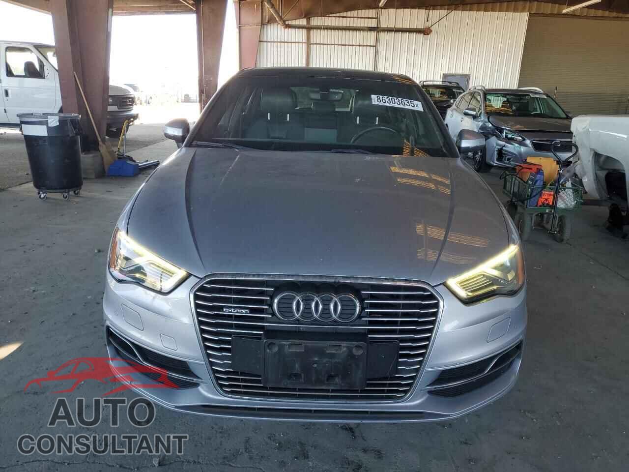 AUDI A3 2016 - WAUTPBFF4GA098502