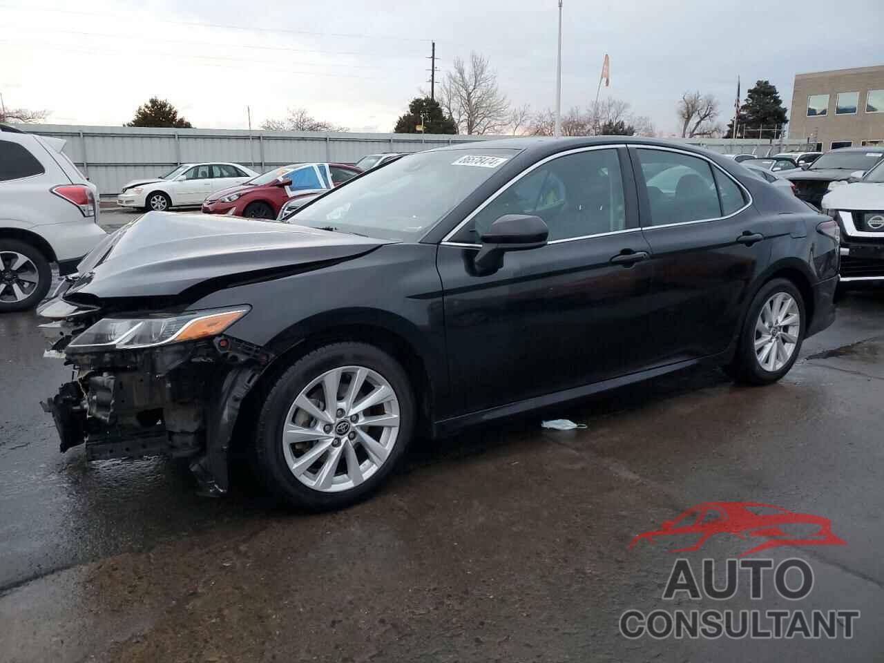 TOYOTA CAMRY 2022 - 4T1C11AK4NU644547