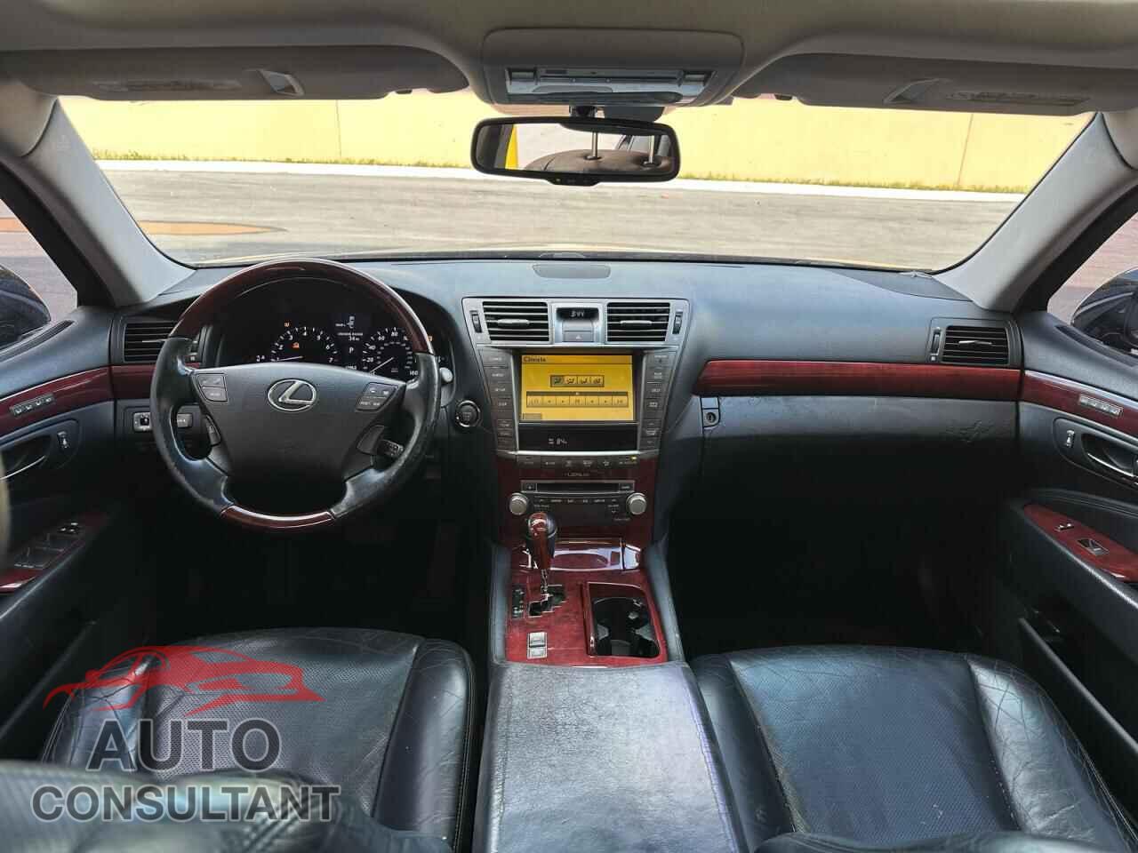 LEXUS LS460 2010 - JTHBL5EF8A5097087