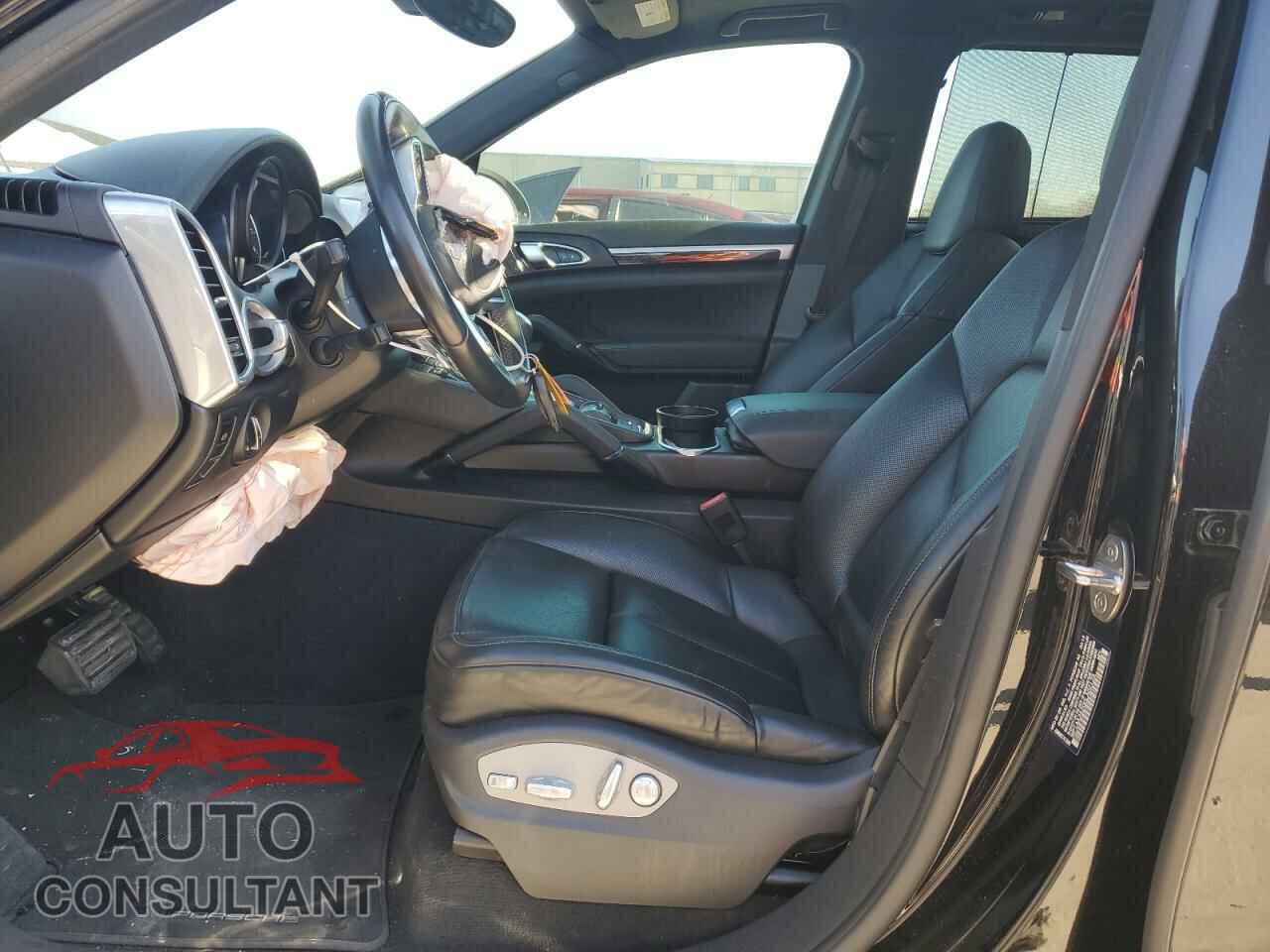 PORSCHE CAYENNE 2016 - WP1AA2A20GLA02125