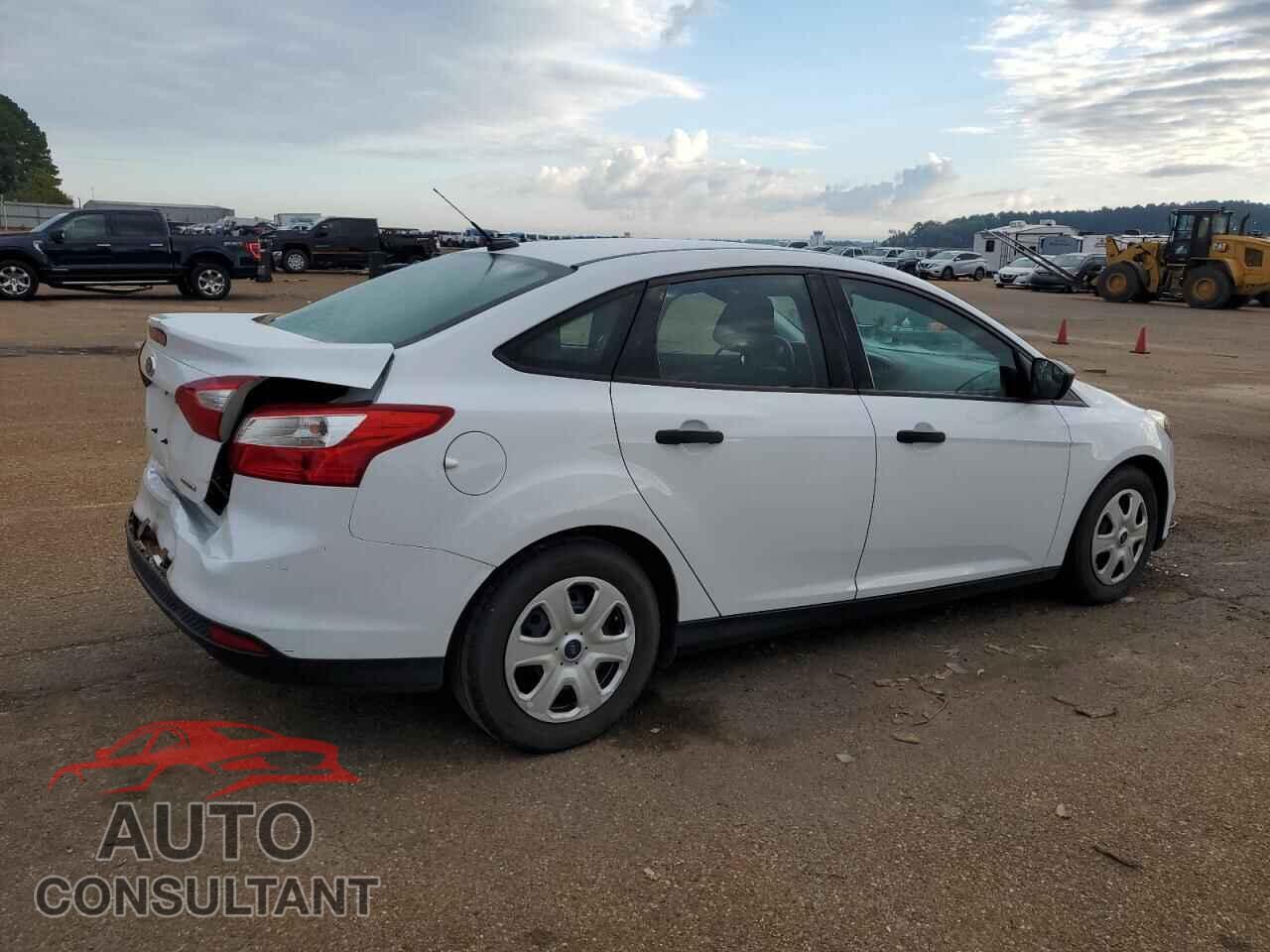 FORD FOCUS 2013 - 1FADP3E27DL167247