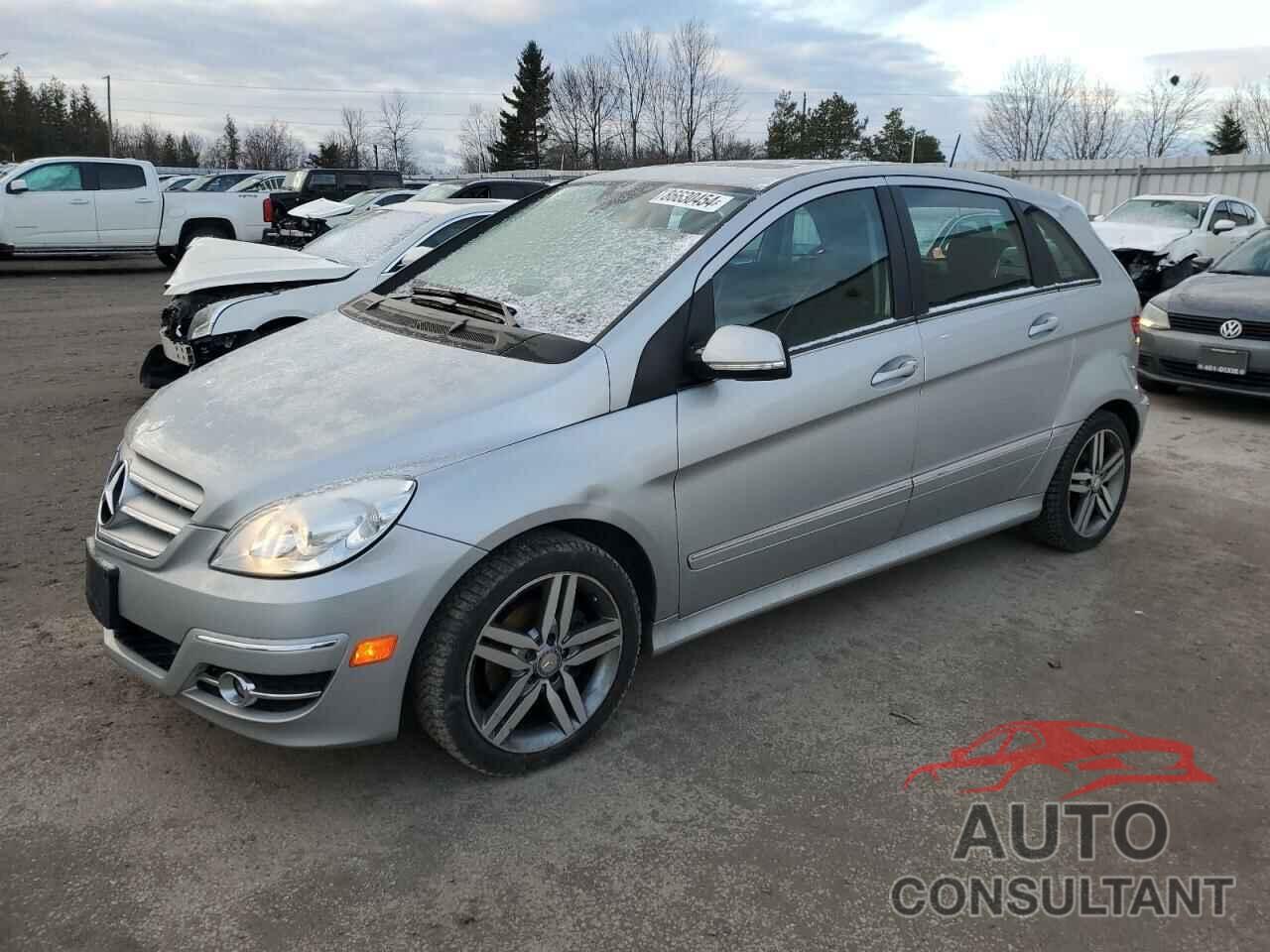 MERCEDES-BENZ B-CLASS 2011 - WDDFH3EB6BJ699636