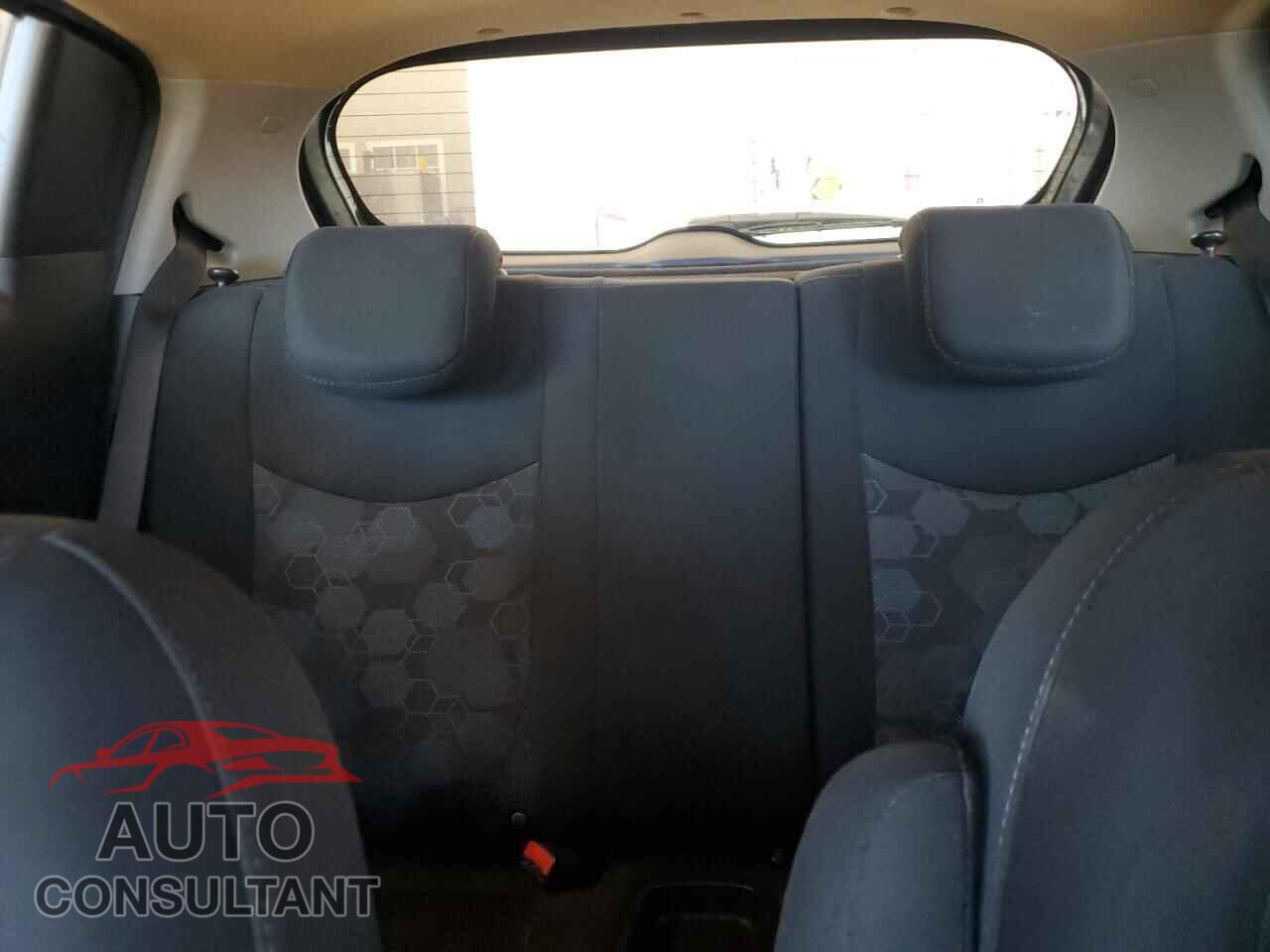 CHEVROLET SPARK 2017 - KL8CB6SA7HC780047