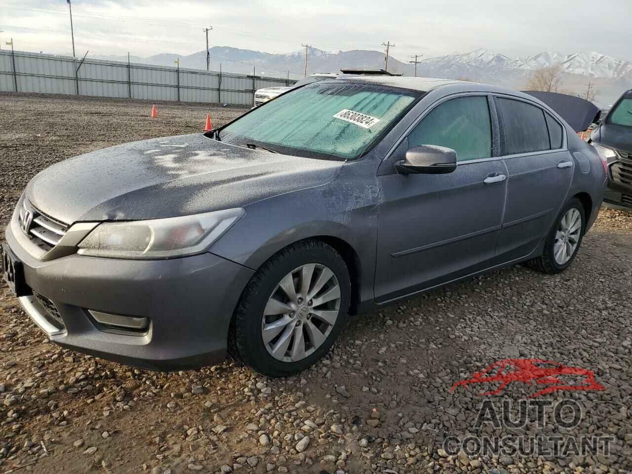 HONDA ACCORD 2013 - 1HGCR2F85DA026560