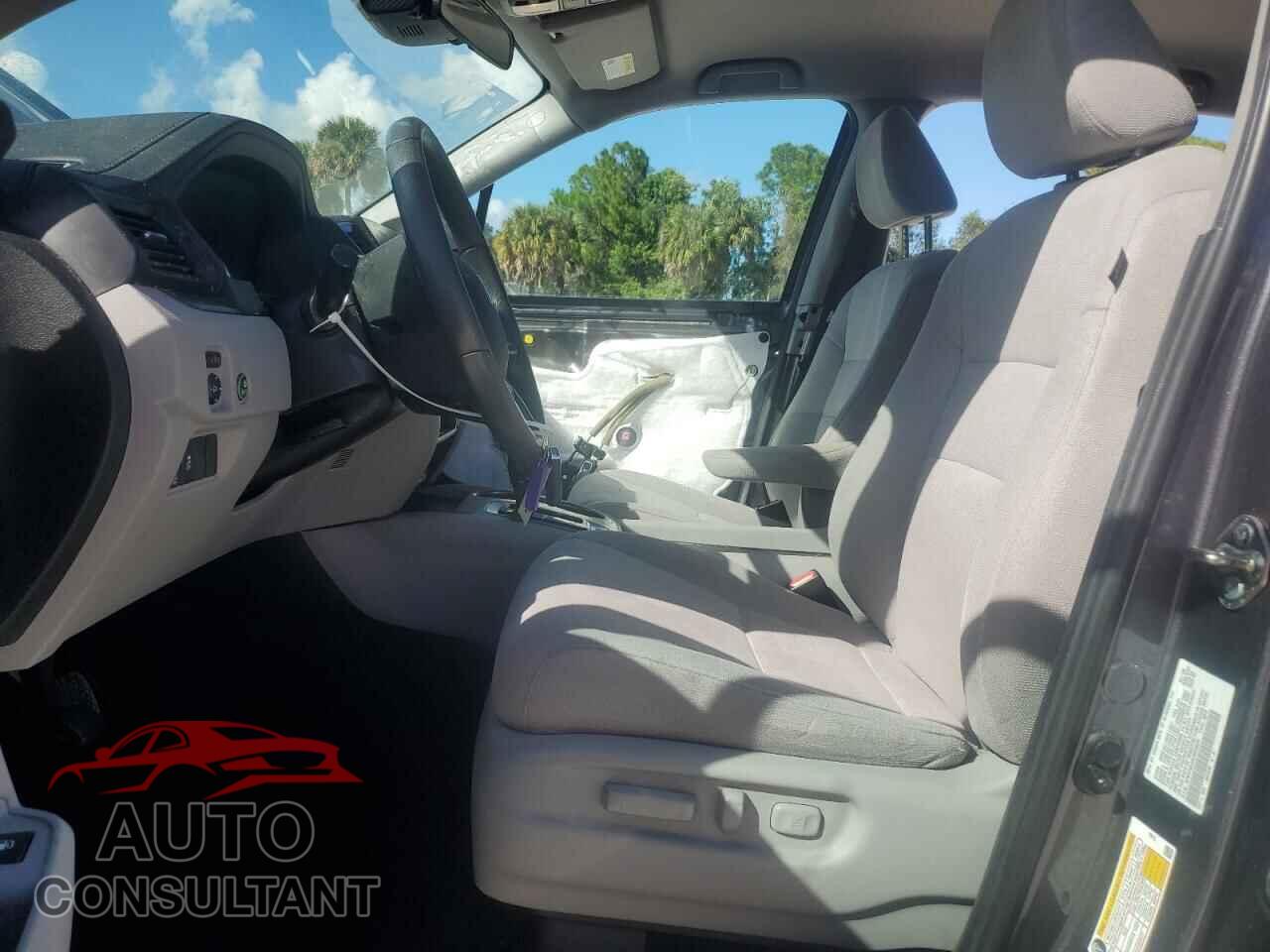 HONDA PILOT 2020 - 5FNYF6H33LB059634