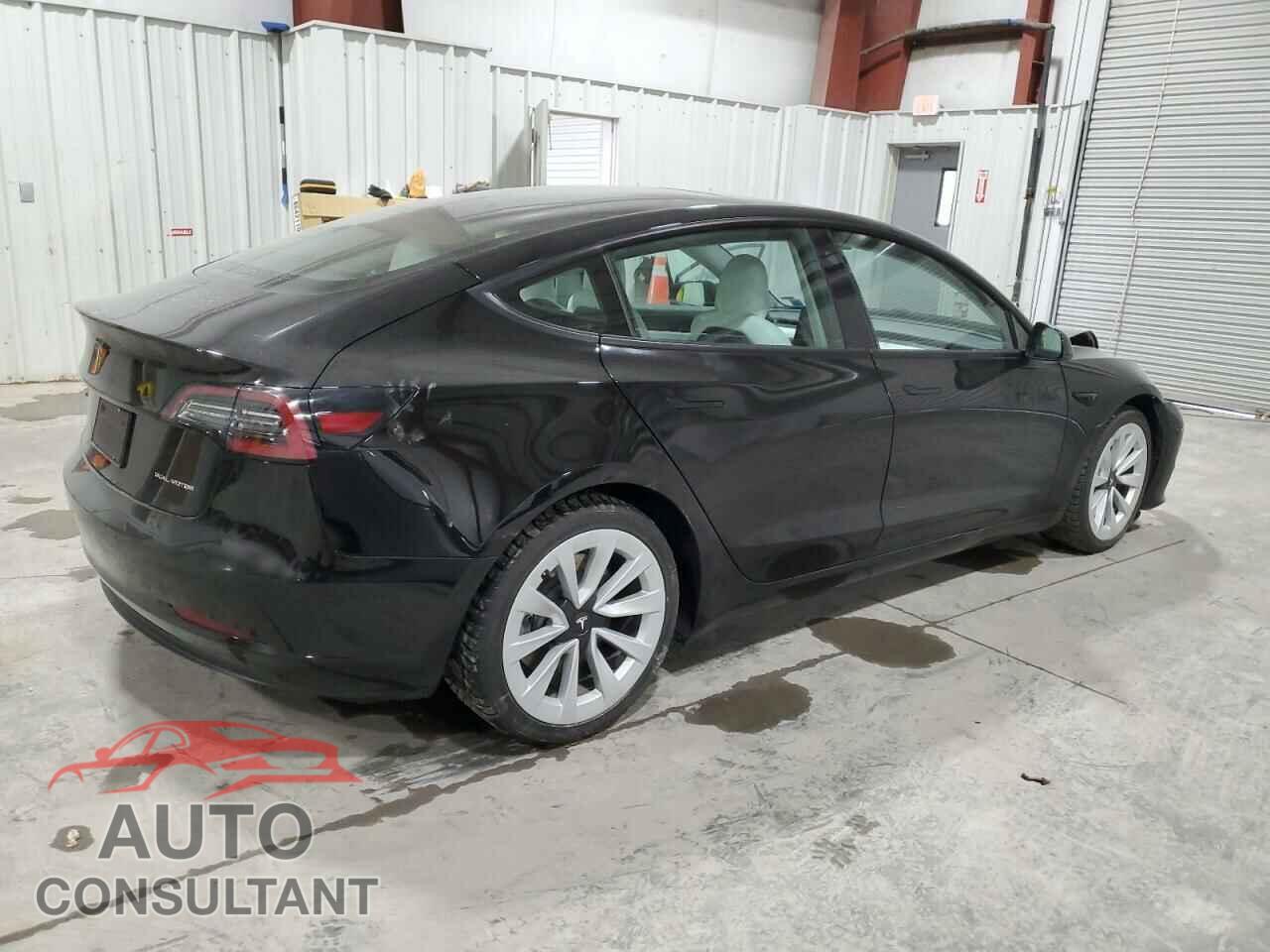 TESLA MODEL 3 2021 - 5YJ3E1EB8MF925308