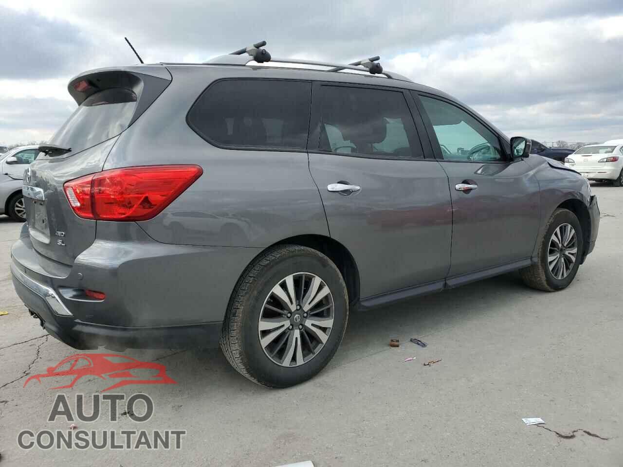 NISSAN PATHFINDER 2017 - 5N1DR2MM6HC904506