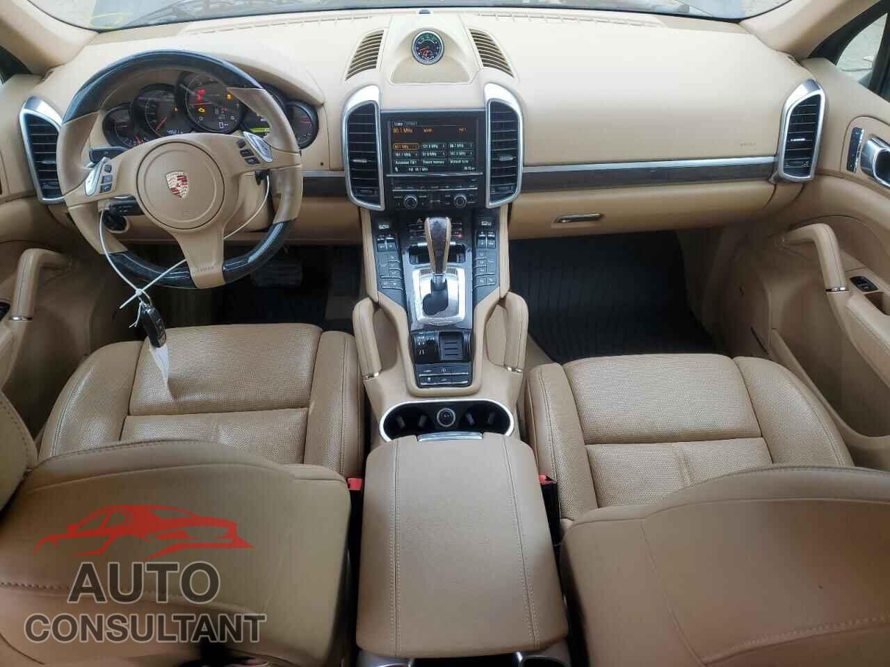 PORSCHE CAYENNE 2013 - WP1AA2A23DLA03832