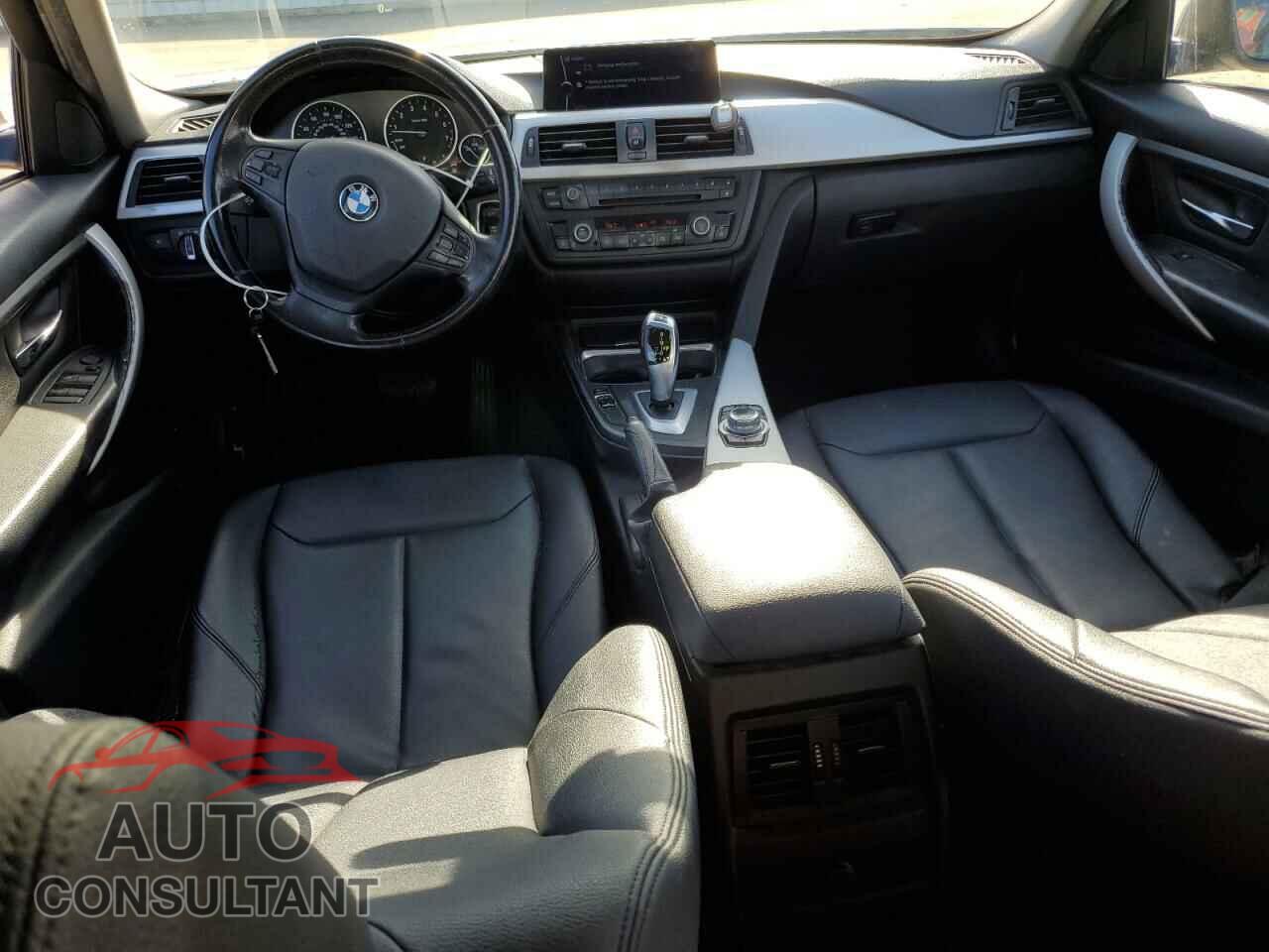 BMW 3 SERIES 2012 - WBA3C1C53CF432145